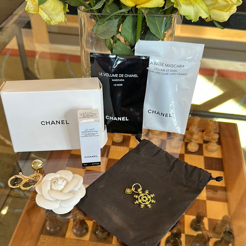 Chanel Makeup Samples, Snowflake, Homemade Camelia keychain